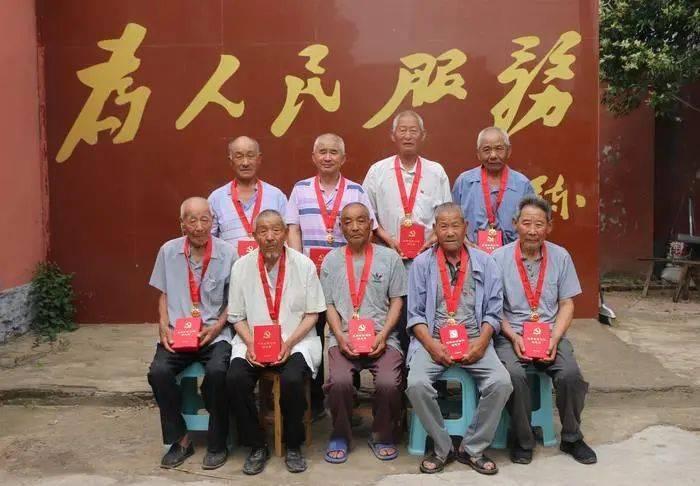 生完二胎到底结扎好还是上环好呢？游戏画面