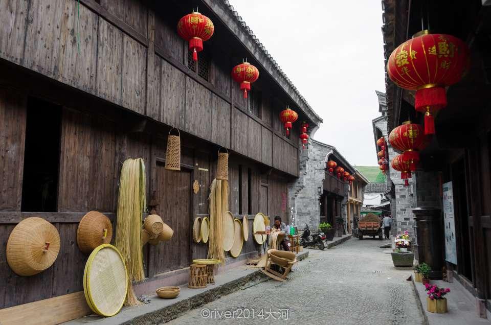 广西扬翔股份有限公司获两项广西慈善奖