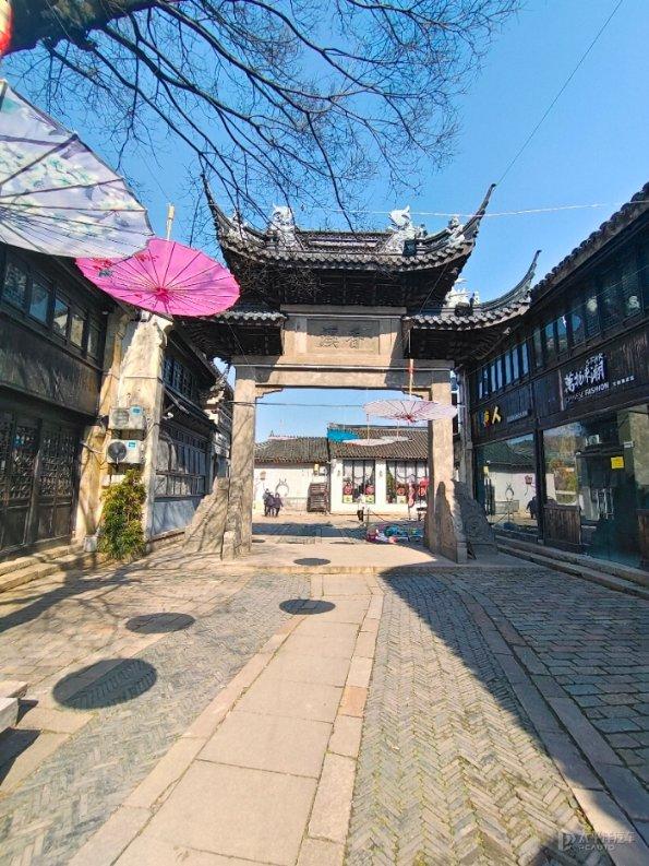 古墓丽影9